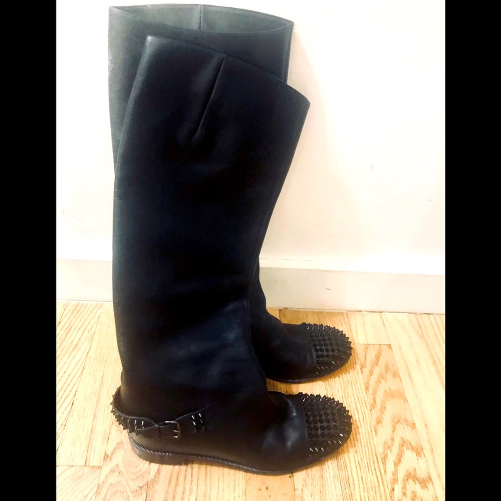 Christian Louboutin Knee Boot